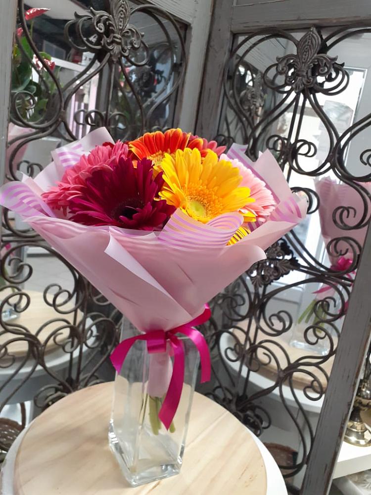 Букет цветов из: Герберы в Терновской