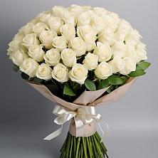 Букет 101 беля роза Белоснежка в Терновской