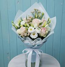 Букет цветов из:  Розы и Лизиантусы #REPLACE_PRED# Терновской